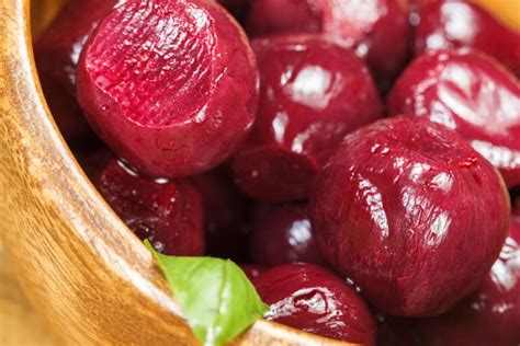 How to cook beets in microwave