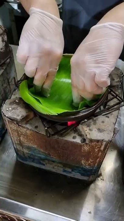 How to cook bibingka in charcoal