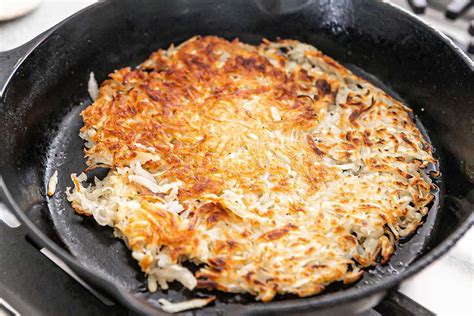 How to cook hashbrowns in a skillet