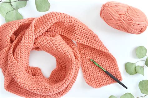 How to crochet a scarf for beginners. Are you a beginner crocheter looking to create a cozy and beautiful blanket? Look no further. In this article, we will explore some of the easiest beginner crochet blanket patterns... 