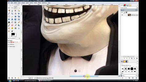 How to crop face in gimp