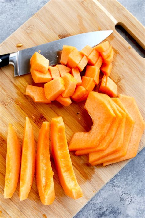 How to cut a cantaloupe. Things To Know About How to cut a cantaloupe. 