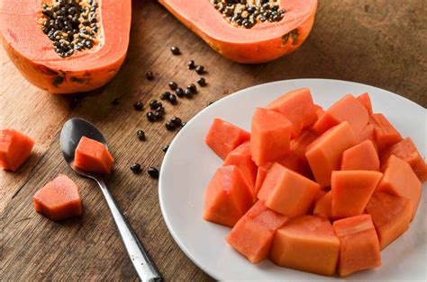 How to cut a papaya. Things To Know About How to cut a papaya. 