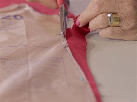 How to cut fabric with a paper pattern