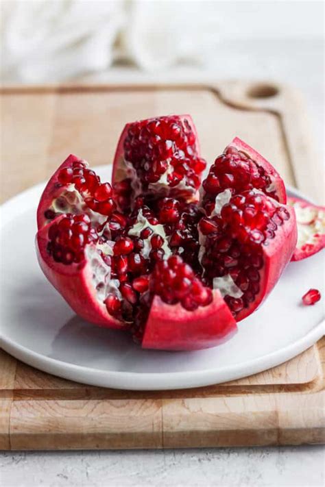 How to cut pomegranate. Things To Know About How to cut pomegranate. 