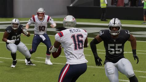 How to do a lateral in madden 23. Things To Know About How to do a lateral in madden 23. 