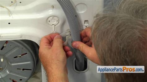 TROUBLESHOOTING GUIDE NORMAL SOUNDS YOU MAY HEAR The following sounds may be heard while the washer is operating They are normal. Clicking: Humming or gurgling: Lid lock relay when the lid locks and unlocks. Drain pump is pumping water from the washer at times during a cycle.. 