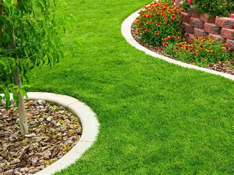 How to edge a lawn. This Old House landscape contractor Roger Cook creates a clean garden edge. (See below for a shopping list and tools.)SUBSCRIBE to This Old House: http://bit... 