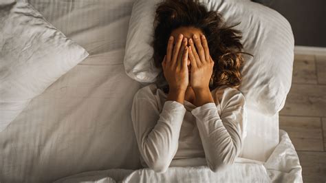 How to fall back asleep in 2 minutes if you wake up in the night Tom s Guide