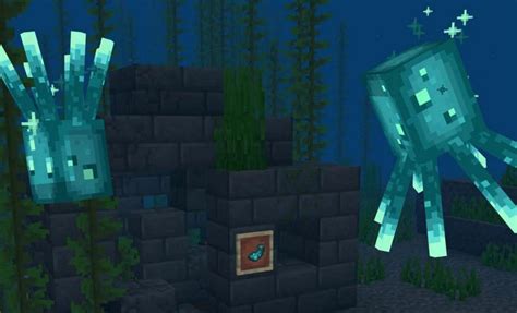 How to farm glow squids in Minecraft 1 19