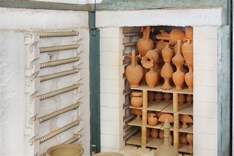 How to fire ceramics in a kiln