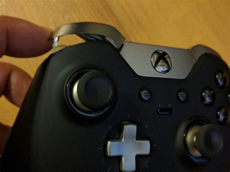 it seems the 2nd gen xb1 controllers have this issue, since they changed the individual lb/rb buttons to one long piece that goes across the top of the controller. 3. Cobaltjedi117 • #teamchief • 7 yr. ago. Huh, I wasn't ware there was a change. I pulled out my practically launch controller and compared it to my elite.. 