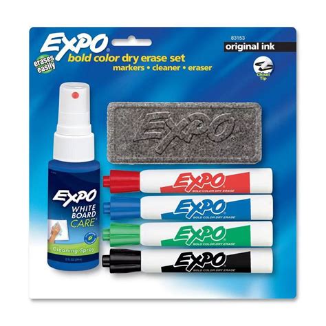 How to get expo marker out of clothes. Get a vacuum cleaner, four tablespoons of baking soda, ¼ tablespoon of water, and a mixing bowl. Put the bicarbonate of soda and water in the bowl and mix until you achieve a thick paste. Scoop a small amount of this mixture and place it on the marker stain. Rub it over the spot until the carpet absorbs all the liquid. 
