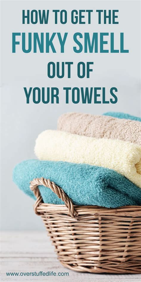 How to get smell out of towels. Vinegar is excellent at removing smells and it is even recommended that you use it every once in a while with your washes. Simply put one cup of vinegar or baking soda in your drum during a cycle and run it on high heat. Make sure to dry the towels properly after wash to ensure no future bacteria formation. Contents … 