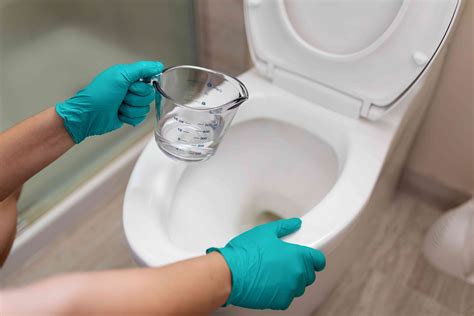 How to get stains out of toilet bowl. Let the vinegar and baking soda fizz up. Approximately 30 minutes will be enough. Then you need to rub the scratches with drywall sandpaper. Don’t use too much pressure, it may hamper the porcelain finish. Then turn on the water supply, also … 