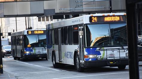 How to get to CCHMC Shuttle Stop in Cincinnati by Bus?