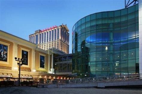 How to get to Caesars Atlantic City Hotel and Casino in