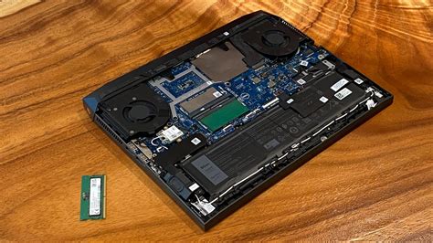 How to install Laptop memory SODIMM