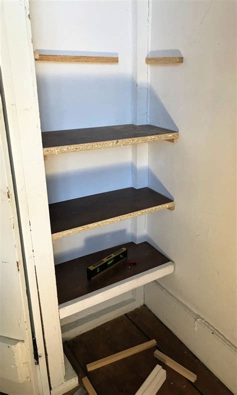 How to install basic closet shelving - YouTube