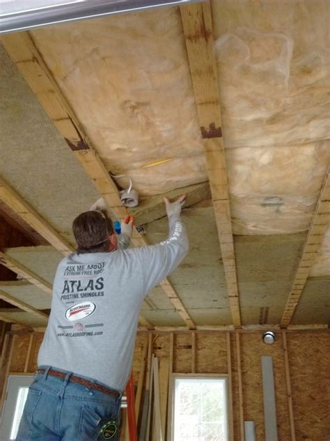 How to install insulation in garage ceiling