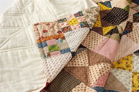 How to knife-edge finish quilts - Gathered