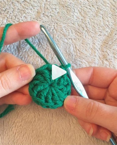 How to knit Magic Circle video tutorial