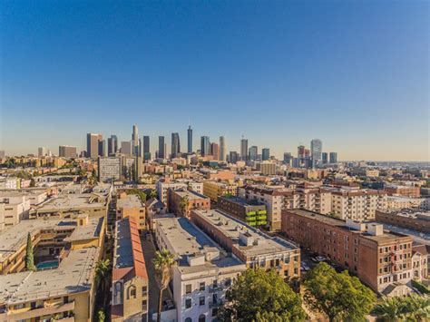 How to live cheap in los angeles