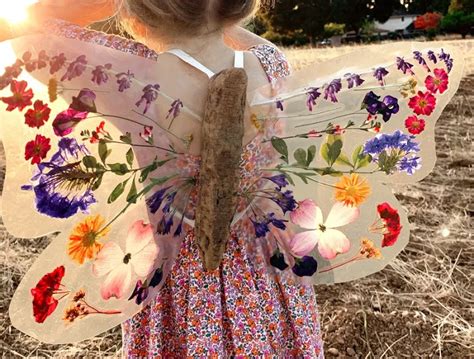 How to make Fairy Butterfly Wings with Pressed Flowers