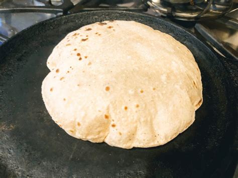 How to make Roti (Chapati) Bread Maker - Culinary Shades