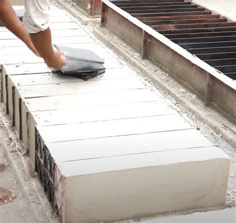 How to make epscrete. &nbsp; By substituting Styrofoam trash for store-bought g...