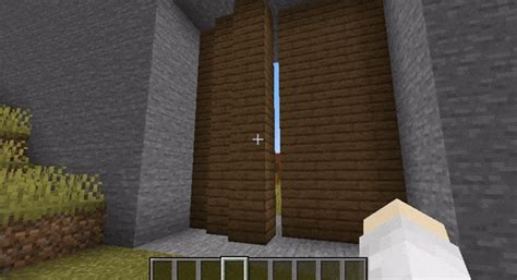 How to make large doors in minecraft