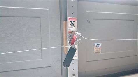 How to make manual locks into power locks. - Mitel 3300 installation and maintenance manual.