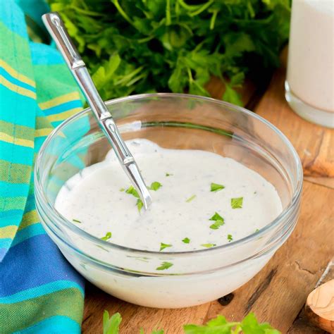 How to make restaurant ranch. Instructions. In a bowl, combine the sour cream, ¼ cup buttermilk, mayonnaise, fresh herbs, garlic, 1 teaspoon lemon juice, salt, and about 5 twists of black pepper. Whisk to combine. … 