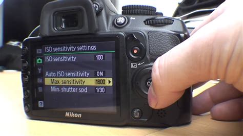 How to manually focus nikon d3100. - Anatomy of exercise a trainer s inside guide to your workout.