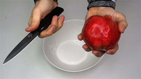 How to peel a pomegranate. Things To Know About How to peel a pomegranate. 