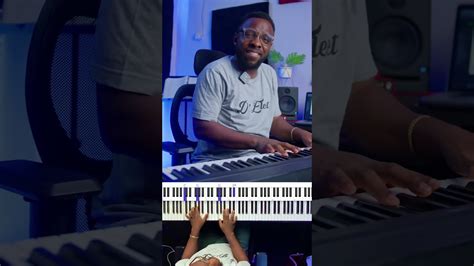 How to play excess love in keyboard
