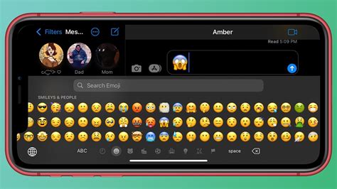 How to put emoji in iphone keyboard