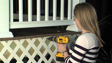 How to put up vinyl lattice. Add Fasteners to Posts. Use a drill to secure a metal tie plate to the bottom of each fence extension post, leaving half of the metal tie plate hanging from the bottom of each post. Then secure the hanging portion of the tie plate to the existing fence posts. Your screws should be about 2 inches long. 