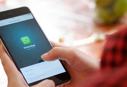 How to read someones WhatsApp messages without their phone Error Express