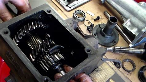 How to rebuild a manual transmission. - Artisan alsacien dans la division leclerc.