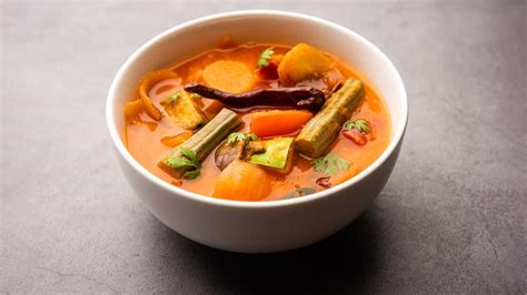 How to reduce red chilli in curry