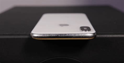 How to remove scratches on the stainless steel on silver iPhone X