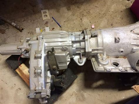 The 4L60E transmission weighs approximately 140 pounds, while the transfer case can weigh anywhere from 70 to 100 pounds. The transfer case is responsible for transferring power from the transmission to the axles, and is usually found on all-wheel and four-wheel drive vehicles. It also helps to provide better traction in off …. 