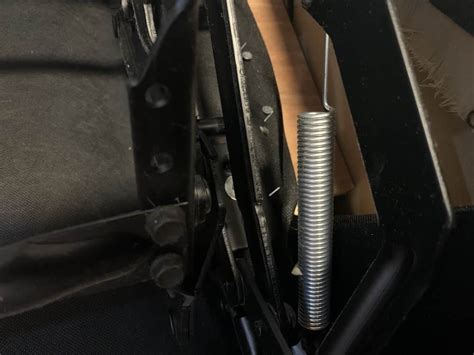 How to replace spring in recliner
