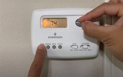 Use the "Mode" button to set which type of schedule it will be: Heat or Cool. 3. Press and hold the "Schedule" button, until you see the time flash at the top of the screen a. Adjust the time on the thermostat if needed, using the up and down arrow buttons. 4. Press "Next" 5.. 