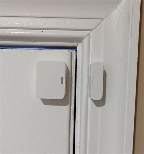 How to reset simplisafe door sensor. Hi @mikelubinski_1 If all you would like to do is remove a device from your system through the Keypad, please follow these steps: On the Keypad, Press Menu and enter the Master PIN. 