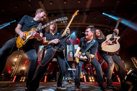 How to rock the show