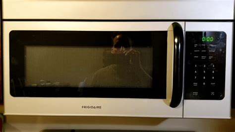 How to silence a frigidaire microwave. My microwave died. It was the fuse, and very easy to replace. Hope this saves someone money. Here is the link to the fuse: https://www.homedepot.com/p/Cooper... 