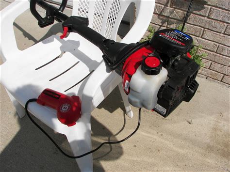 If you have a battery-powered weed eater that will not start, turn off the weed eater and check the bottommost of the weed eater. If debris or grass has blocked the weed eater's cutting line, the weed eater might not start. Solution: You have to clear all material from underneath the battery-operated weed eater to solve the issue. Faulty .... 