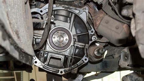 Jeep rear main seal diagnosis. Jeep with a 4.0 engine. 